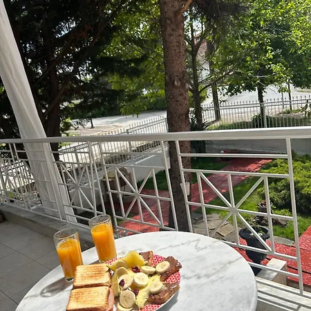 In Ptolemaida Pensión Proastion (Kozani)